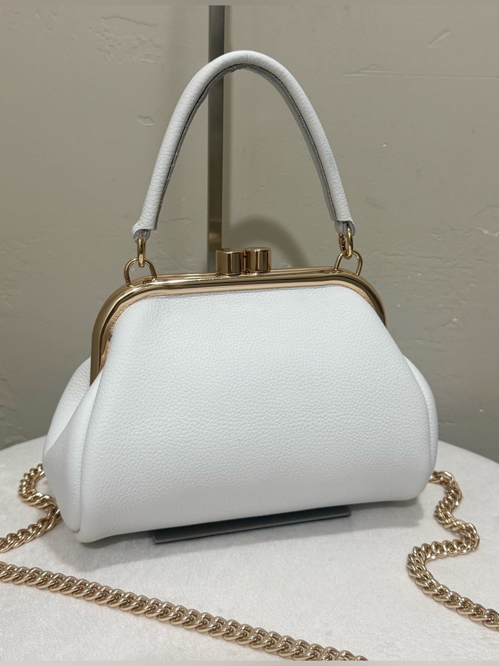 White Togo Cowhide Handmade Kisslock Frame Bag, Multi Use Style